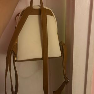 Loungefly used once I have no use for it anymore